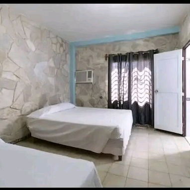🏠 Renta de Casa en Boca Ciega. Casa con piscina. Capacidad para 10 personas. Jacuzzi y Ranchón Disponible - Img 116077464