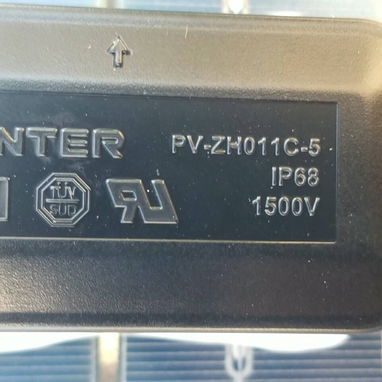Se vende Panel Solar WAAREE Bi-55-540 NUEVOO - 3/6