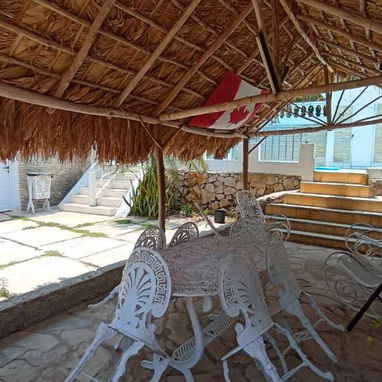 Alquiler de Casa en Boca Ciega – Piscina y Comodidad Cerca del Mar - Img 103411697