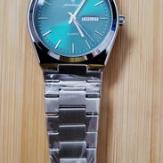 Reloj elegante de acero , inoxidable ,ideal para eventos casuales y formales . - Img 57105910