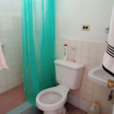 Vendo apartamento de dos cuartos  sala comedor baño y patio - 3/4