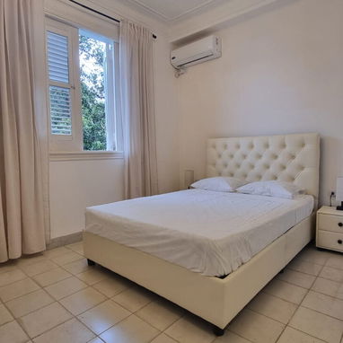 Alquiler lineal de apartamento en Playa de 2 cuartos - Img 118738451