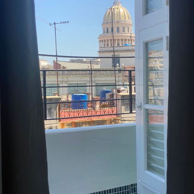 COD.Z 🌟 ¡Alquiler por tiempo indefinido en Centro Habana! 1 Cuarto, Balcón con Vista y a Pasos del Capitolio 🌟 - Img 122014198