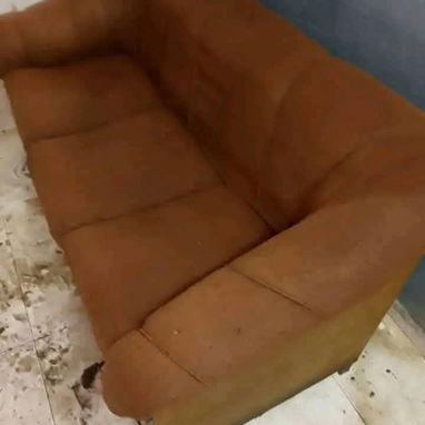 Limpieza de muebles y el salón de autos modernos - Img 105597909