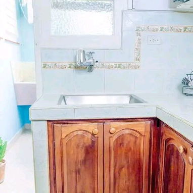 🏠 Apartamento de Renta Lineal en Centro Habana • Renta Por Noches En La Habana• Electricidad 24 horas del día - Img 115888950