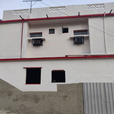 CASA EN COJÍMAR, HABANA DEL ESTE  Precio 60 mil ajustable   Se permuta para algo pequeño en la villa o Cojímar   📍 Ubic - Img 119298793