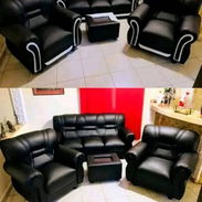 Juegos de sala y colchones , llamar al 52422734 o WhatsApp transporte incluido - Img 54637917