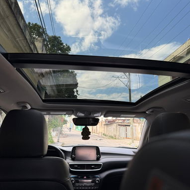 Vendo o negocio, Hyundai Tucson Full límite 2021 - Img 113028666