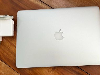 🍎🍎El MacBook Pro de 15,4(2015) 335 ciclos de carga🍎🍎 - Img main-image