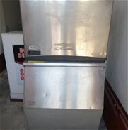 Máquina de hielo - Img 45914278