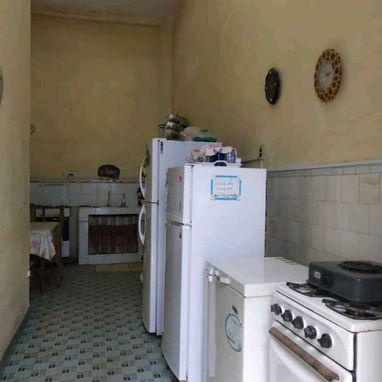 Casa independiente en venta en Santo Suárez. - 3/5