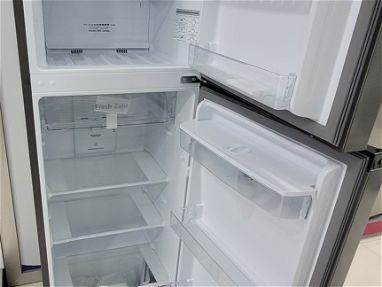 Refrigerador hisense 8.8 pies, Refrigerador Royal 21pies - Img 65668926