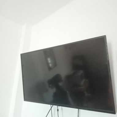 Se vende televisor Led - 2/2