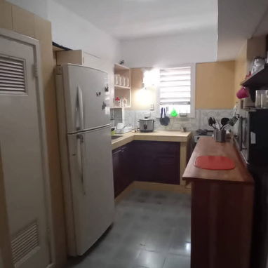 Renta de apartamento independiente en Vedado por 23 y 26 electricidad 24 horas - 6/10