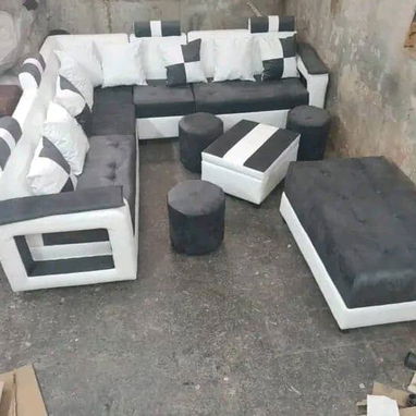 Muebles camas comedor y sillones - 2/10