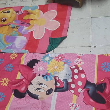 Unifoemes secundaria y forros de catre para niños y niñas de modo temático doble tela - Img 123162995