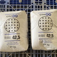 Saco de cemento blanco de 25 kg . - Img 55806621