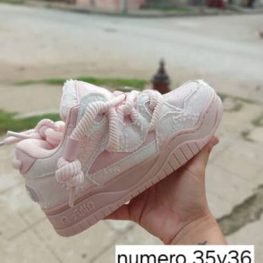 Tenis de niños  y truzas de niñas  interesado al pv #55900412 - Img 125871054
