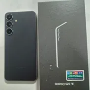 Teléfono celular S 25 - Img 55853389