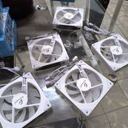 Oferta, 25 usd por 4 Fanes 120 rgb, nuevos en caja de 4 pines #52398072 - Img 53747349