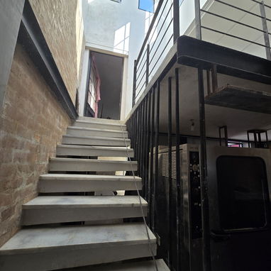 Renta vedado cerca 23 y G dos casas por una - Img 125018977