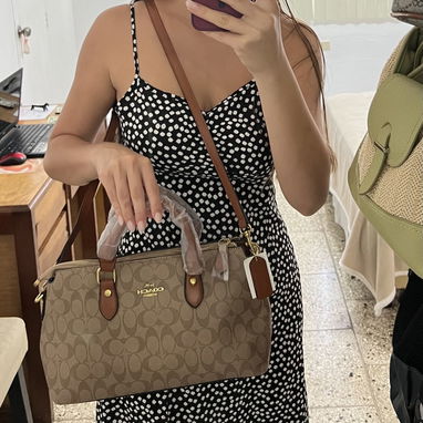 Cartera / Bolso coach buen material trae todo lo de la foto - Img 123596227