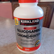 Vendo 1 frasco sellado de GLUCOSAMINE / CHONDROITIN - Img 55790953