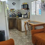 Se venden dos casas en el reparto Trébol. Calabazar. Por la entrada al zoológico nacional. La casa de abajo cuenta con p - Img 56467480