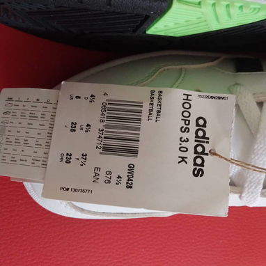 Tenis Adidas originales - Img 120520318