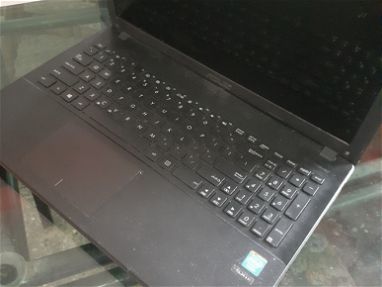 Se vende Laptop para piezas - Img main-image