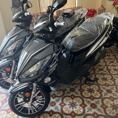 🛵 BUCATTI RAPTOR – POTENCIA REAL + TECNOLOGÍA + AUTONOMÍA - Img 120471352