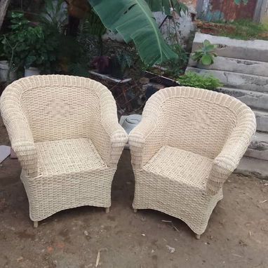 SE vende y se reparan muebles de mimbre para embellecer su hogar , terraza y portal .No dudes en preguntar - 2/5