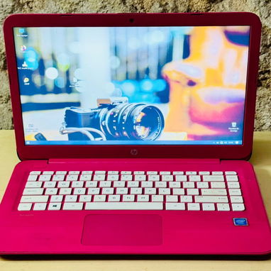 Laptop HP 14 pulgadas HD rosada - 3/7
