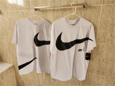 Pullovers Nike talla M y L - Img 62947004