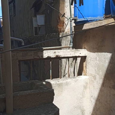 *REBAJADA A $12.000usd. En venta casa puerta de calle independiente, de 2 plantas en Alturas de la Lisa, REFERENCIAS: ce - Img 122989721