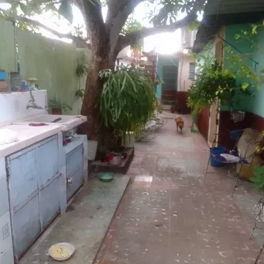 Venta de hostal en la lisa - Img 112316342