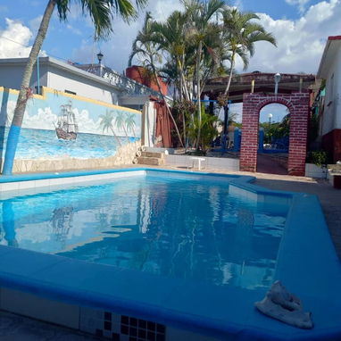 Renta de dos habitaciones climat y piscina con recirculación en la playa de Guanabo  +53 52463651 , 5 cuadras del mar, M - Img 110277390