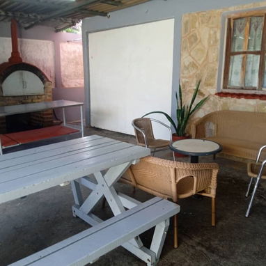 ⛱️⚡️🏊‍♂️🐶Casa de renta con piscina en Guanabo para grupos grandes mascotas SI(8 habitaciones) (capacidad: 20 personas) - 5/10