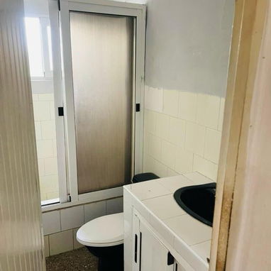 Amplio apartamento en venta en Fontanar, en un 2do piso - Img 123066586