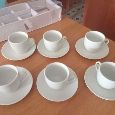 Juego de tazas para café con sus platos - 10/10