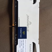 Busco ram de 8 gb ddr4 igual de la misma marca que la blanca - Img 55262620