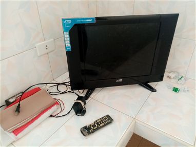 Se vende tv monitor de 21 pulgadas funciona al cien - Img main-image