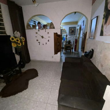 Casona grande en la Ciudad Deportiva, primelle con todo dentro - Img 125044009