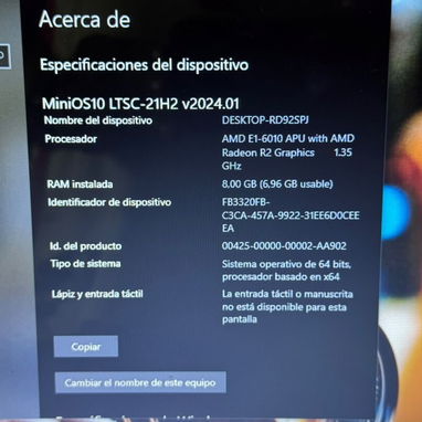 Laptop Lenovo  Equipo confiable con rendimiento ideal para algunos juegos y trabajos de programación informática - 4/5
