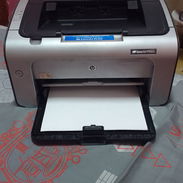Impresora Hp Laserjet P1006 de uso pero impecable - Img 55860330