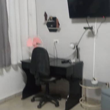 Renta de apartamento independiente en el Vedado, ideal para estudiantes. - Img 100330146