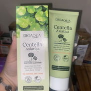 Limpiador facial de 5x CENTELLA ASIÁTICA ANTI-ACNE de la marca BIOAQUA de 100g🌿 - Img 55793264