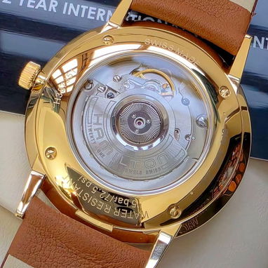 absolutamente elegantes en pulsera de cuero para caballero tissot, citizen, hamilton, orient - Img 122442005