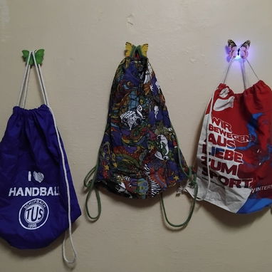 Diversos estampados de mochilas - 5/10