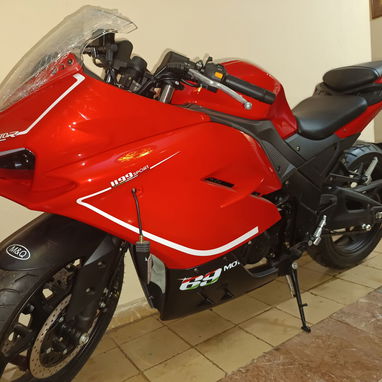 VENDO MOTO NUEVA!!! - 4/8